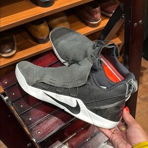 Nike Black and White Sneakers